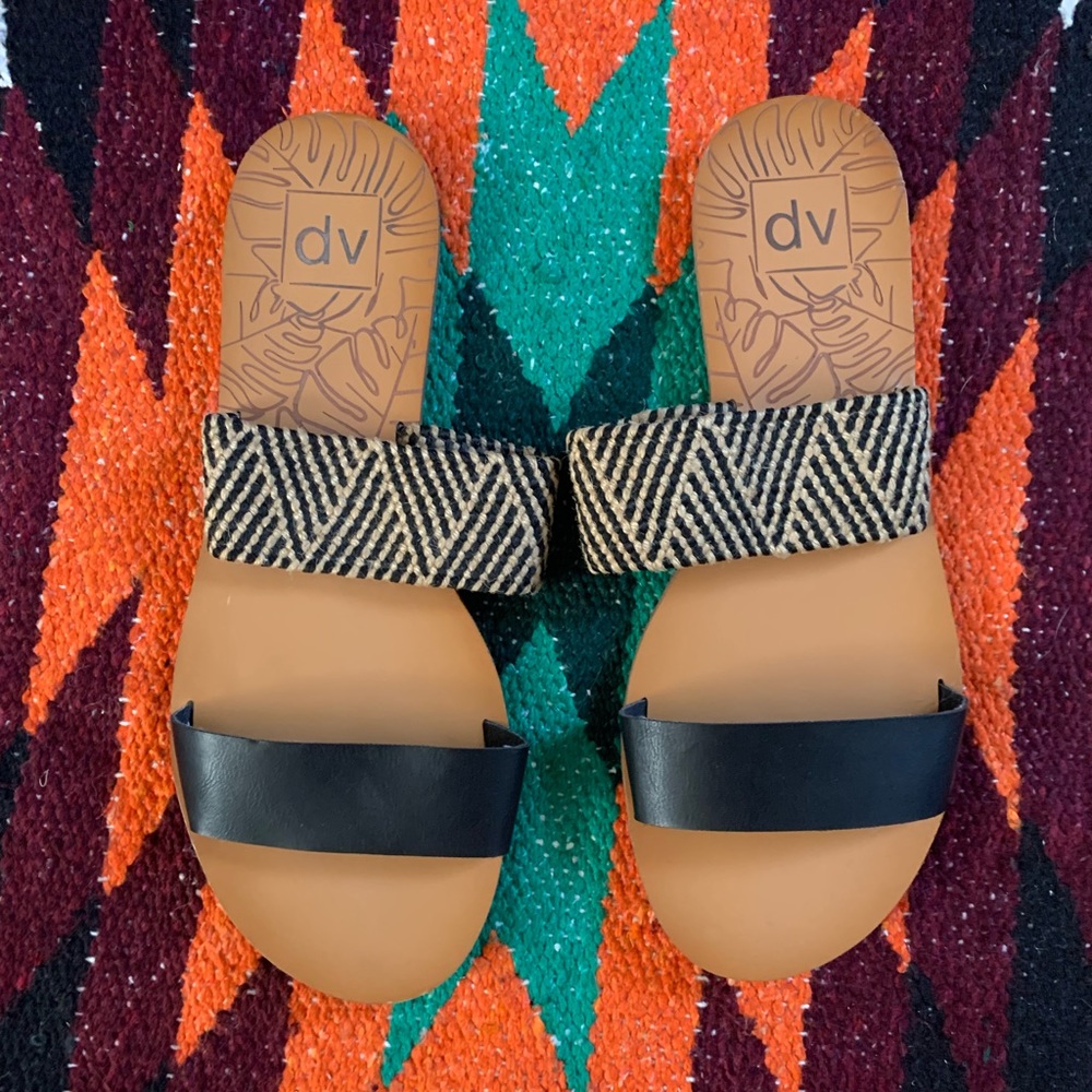 DV for Target Sandals Size 9